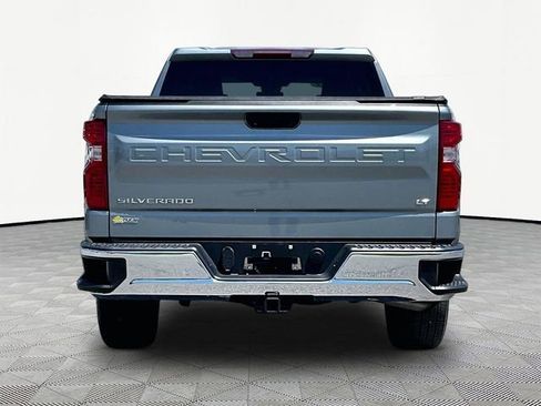 Used 2023 Chevrolet Silverado 1500 LT AWD/4WD image 5