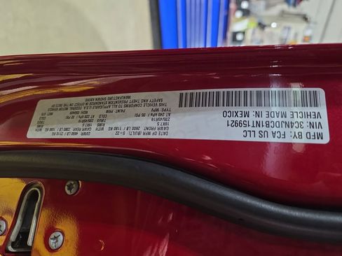 Used 2022 Jeep Compass Limited w/ (RED) Package image 26