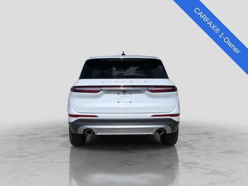 Used 2023 Lincoln Corsair AWD image 7