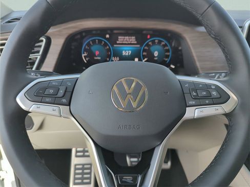 New 2026 Volkswagen Atlas SEL Premium R-Line image 39