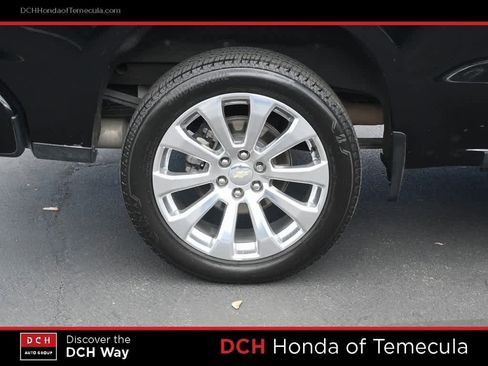 Used 2020 Chevrolet Silverado 1500 High Country w/ Technology Package image 23