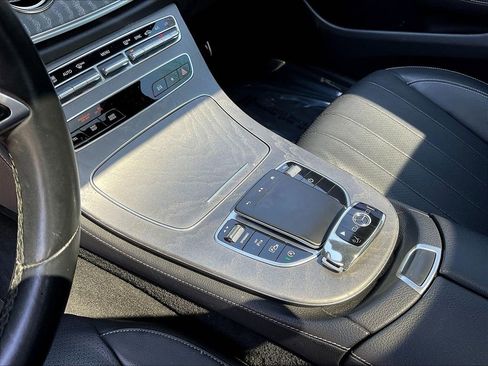 Used 2021 Mercedes-Benz E 350 4MATIC Sedan image 17