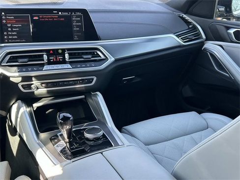 Used 2023 BMW X6 xDrive40i w/ Premium Package image 24