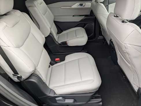 New 2026 Ford Explorer Active w/ Active Comfort Package AWD/4WD image 21