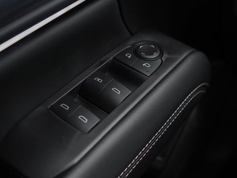 New 2026 GMC Terrain Elevation w/ Elevation Premium Package image 18