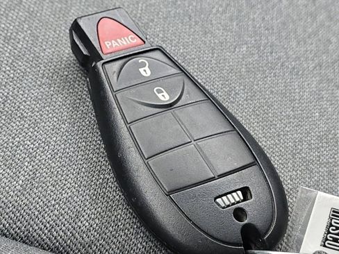 Used 2024 RAM 1500 Classic SLT image 36