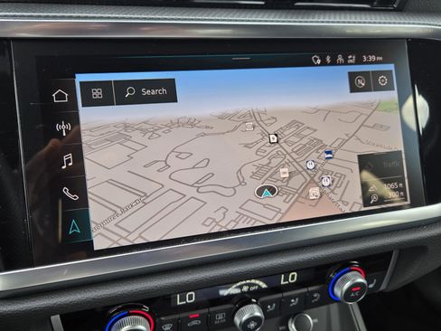 Used 2025 Audi Q3 2.0T Premium Plus w/ Premium Plus Package image 22