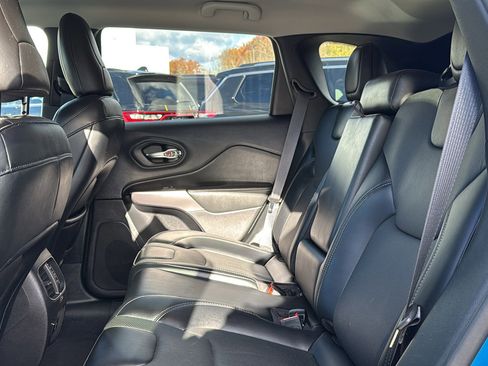 Certified 2022 Jeep Cherokee Latitude Lux image 26