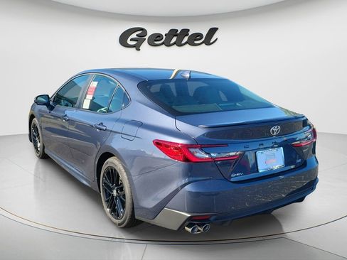 Used 2026 Toyota Camry SE w/ Multimedia Upgrade Package image 6