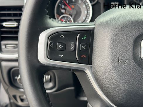 Used 2020 RAM 1500 Big Horn RWD image 17