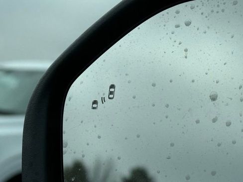 New 2026 Ford Explorer Active image 9