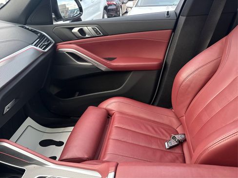 Used 2022 BMW X6 xDrive40i w/ M Sport Package image 29