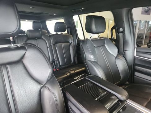 Used 2022 Jeep Wagoneer Series I w/ Premium Group I RWD image 19
