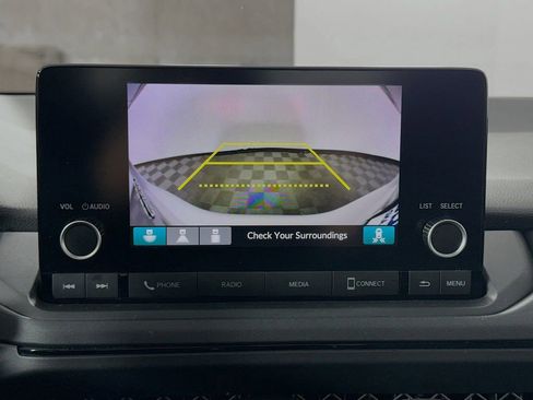 Certified 2023 Honda Accord EX image 12