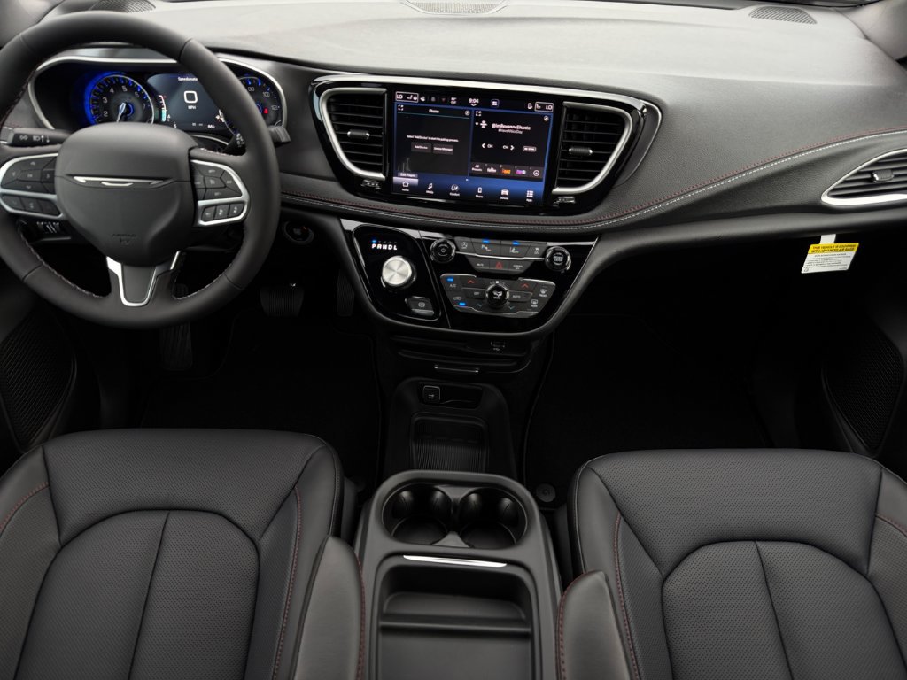 New 2027 Chrysler Pacifica Select AWD/4WD image 21