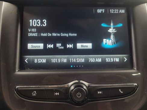 Used 2018 Chevrolet Cruze LT FWD image 25