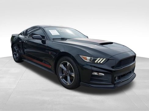 Used 2015 Ford Mustang Coupe w/ Equipment Group 051A RWD image 2
