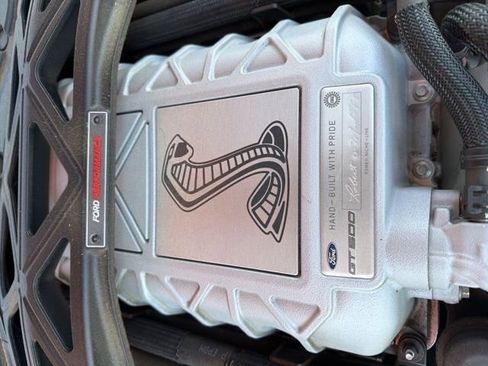 Used 2021 Ford Mustang Shelby GT500 w/ Technology Package image 9