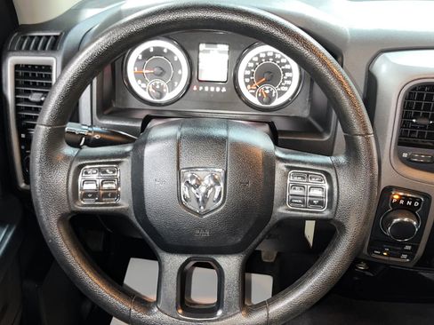 Used 2017 RAM 1500 Express AWD/4WD image 20