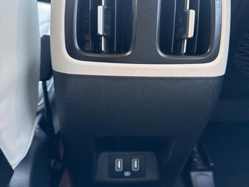 Used 2024 Hyundai Tucson Limited image 15