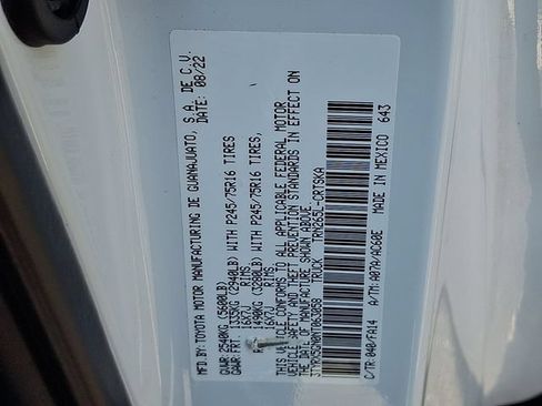 Used 2022 Toyota Tacoma SR RWD image 27