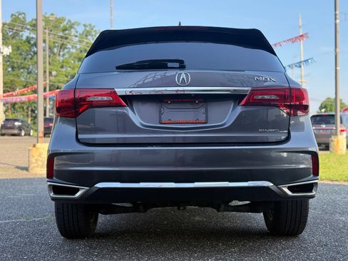 Used 2018 Acura MDX SH-AWD image 4