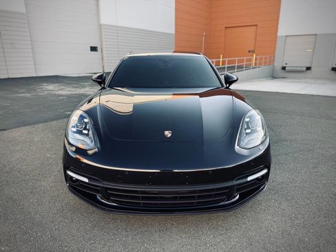 Used 2017 Porsche Panamera 4S image 2
