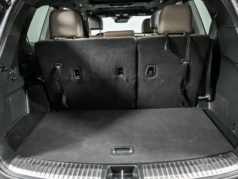 Used 2022 Kia Telluride SX w/ SX Prestige Package image 13