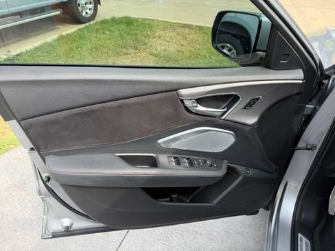 Used 2022 Acura RDX A-Spec FWD image 9