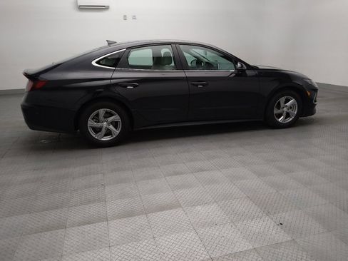 Used 2023 Hyundai Sonata SE FWD image 10