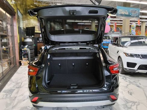 Used 2026 Chevrolet Trax LT w/ Driver Confidence Package FWD image 6