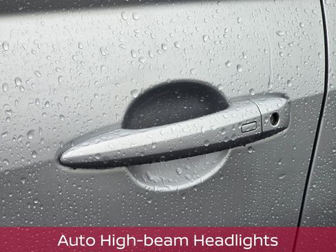 Used 2024 Nissan Altima 2.5 SR FWD image 11