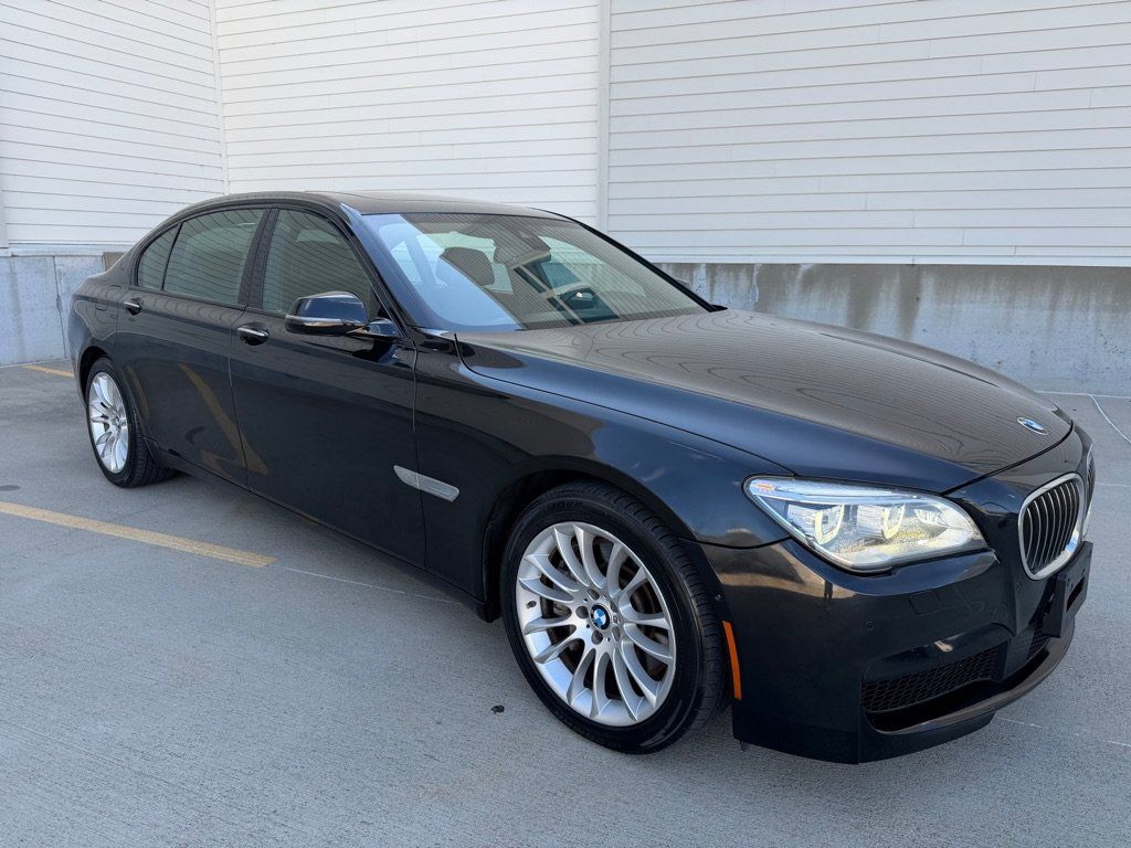 Used 2014 BMW 750Li xDrive AWD/4WD image 1