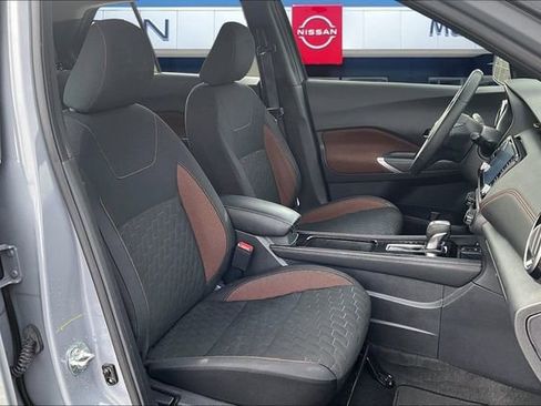 Used 2023 Nissan Kicks SR w/ Exterior Package image 26