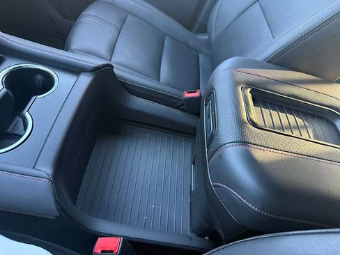 Used 2023 Chevrolet Suburban RST w/ Luxury Package image 40