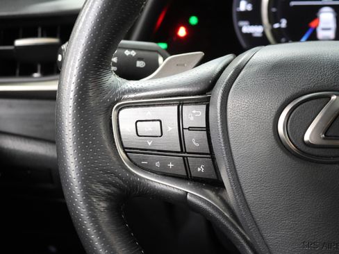 Used 2019 Lexus ES 350 F Sport w/ Accessory Package 2 image 19