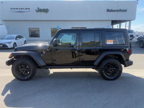 Certified 2022 Jeep Wrangler Unlimited Sport image 2