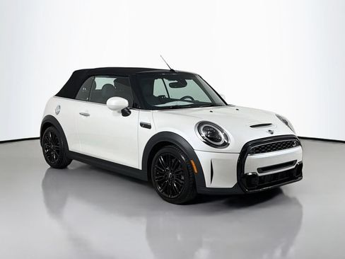 Used 2024 MINI Cooper S FWD image 3