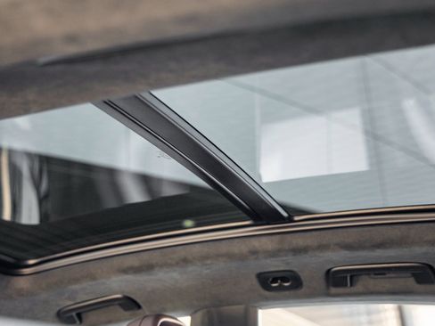 New 2025 Porsche Macan Turbo Electric image 27