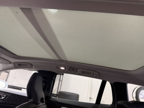 New 2026 Volvo V60 B5 Cross Country Ultra w/ Climate Package image 30