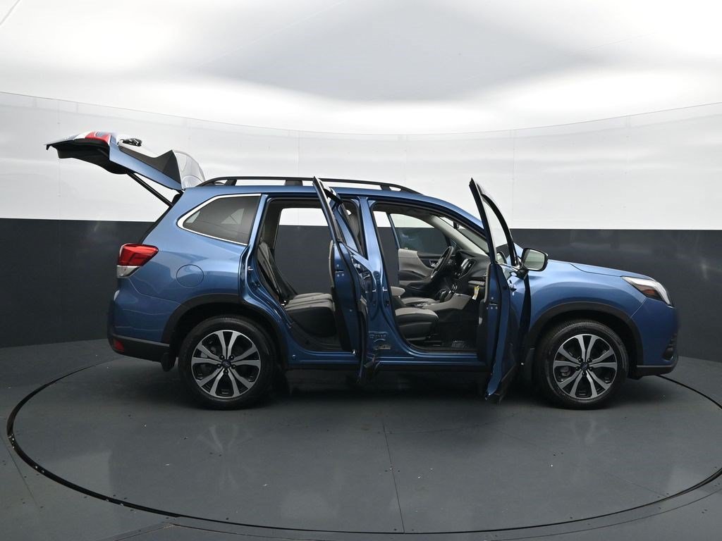 Used 2024 Subaru Forester Limited AWD/4WD image 46