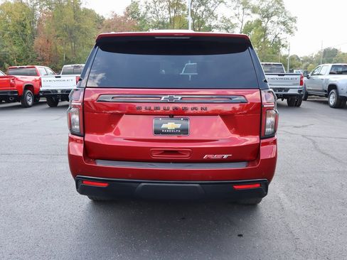 Used 2024 Chevrolet Suburban RST w/ Luxury Package image 37