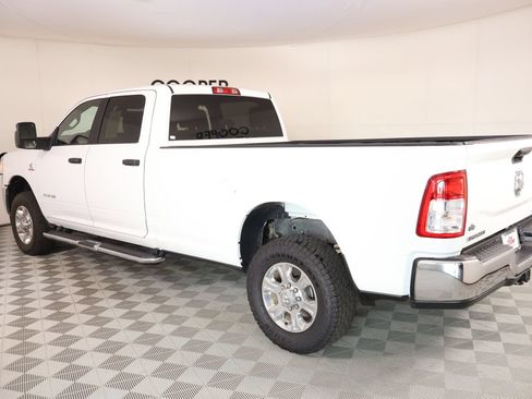 Used 2024 RAM 3500 Big Horn AWD/4WD image 21