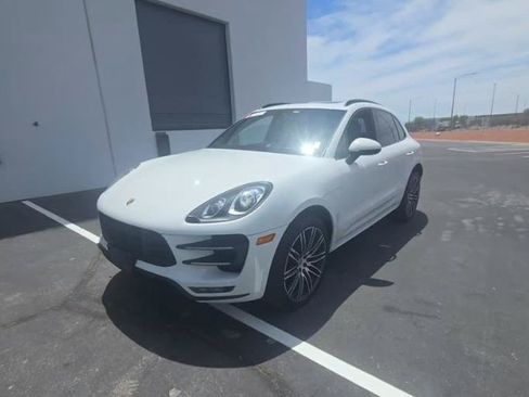 Used 2017 Porsche Macan Turbo AWD/4WD image 3