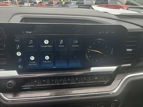 Certified 2022 Chevrolet Silverado 1500 LTZ w/ LTZ Convenience Package II image 25