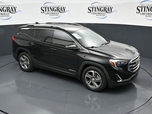 Used 2021 GMC Terrain SLT image 9