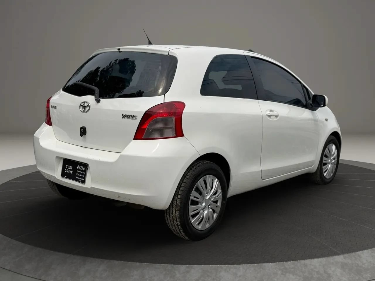 Used 2008 Toyota Yaris S FWD image 4