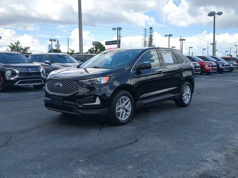 Used 2023 Ford Edge SEL AWD/4WD image 2