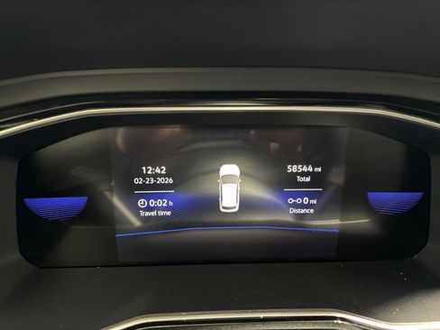 Used 2024 Volkswagen Jetta SE image 16