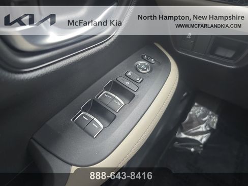 Used 2024 Honda HR-V EX-L image 13